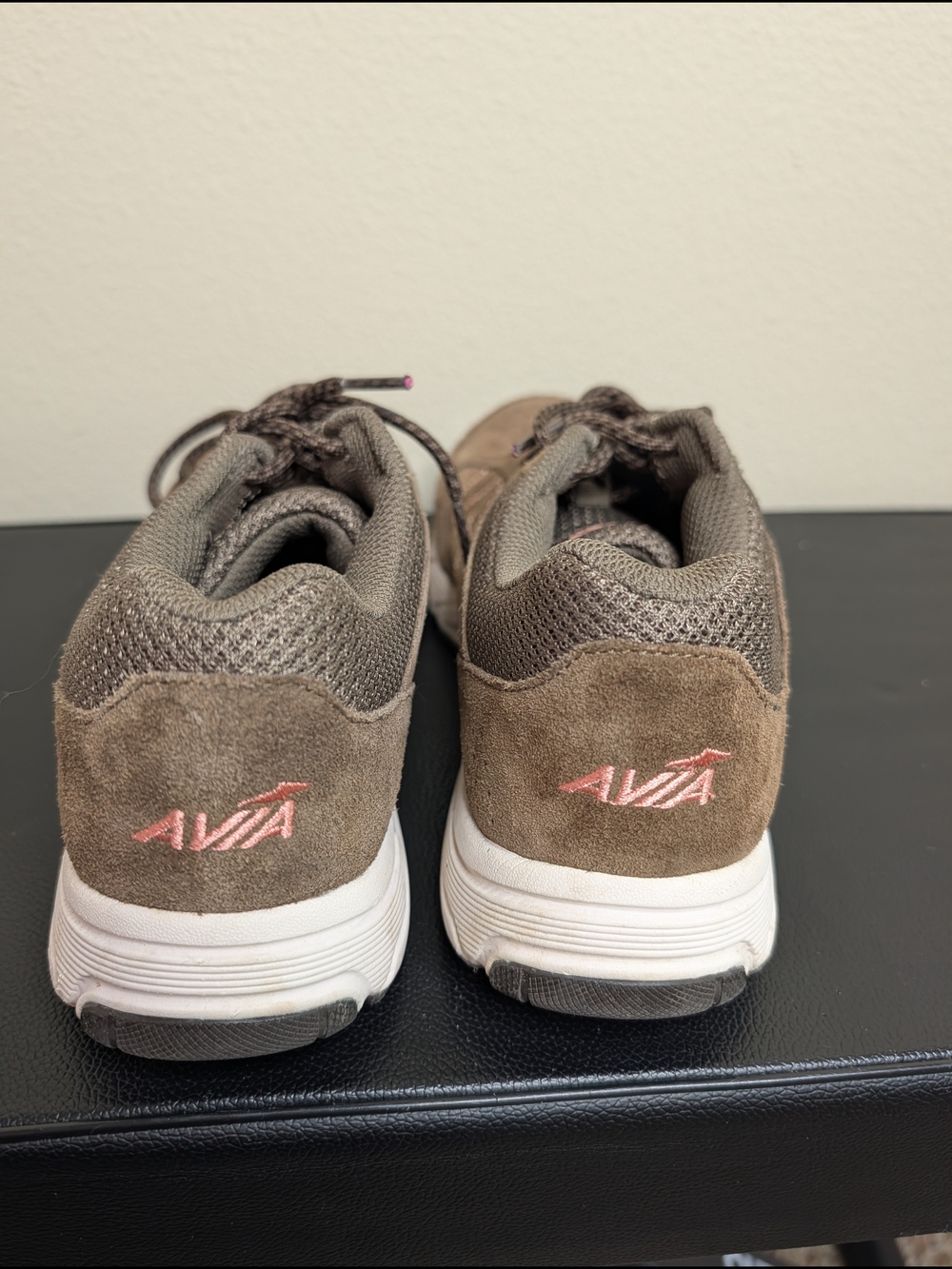 Avia Journey Brown Suede Walking Shoes Womens Size 9.5 - Picture 4 of 8